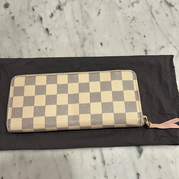 Louis Vuitton Clemence Wallet Damier Azur - Picture 2 of 11